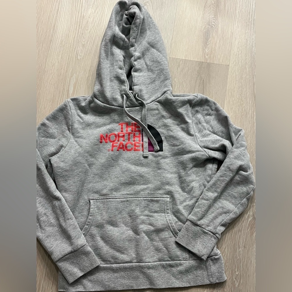 North Face Hoodie Small